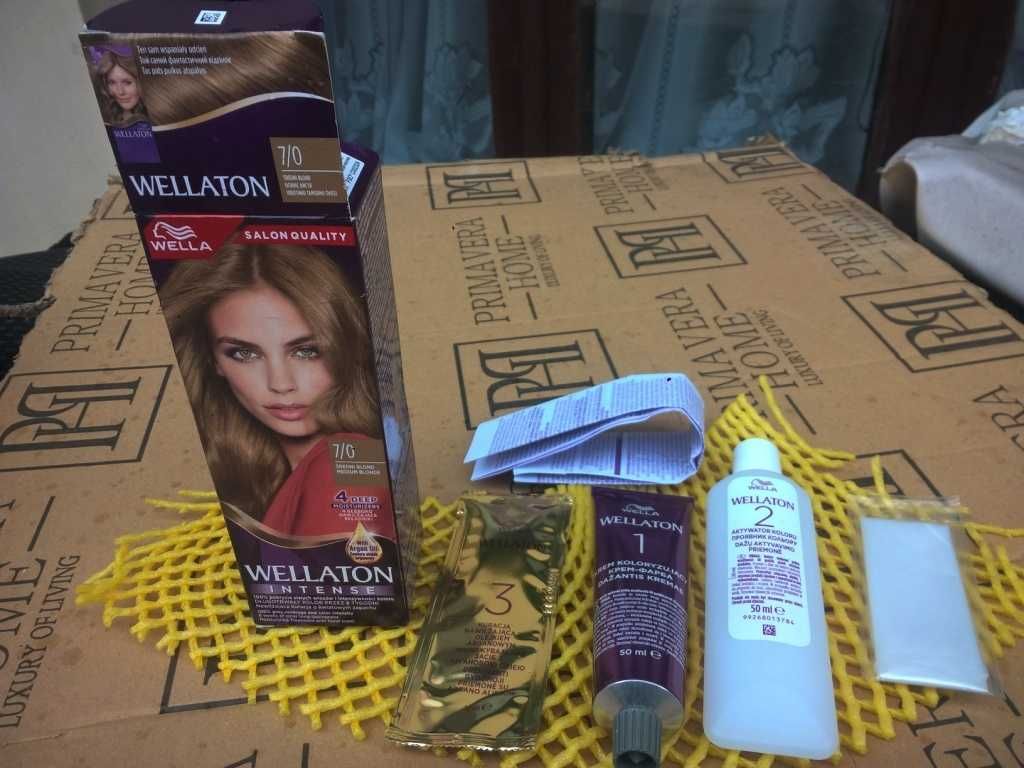WELLA Wellaton Intense Farba do włosów 7/0 Średni Blond Salon Quality