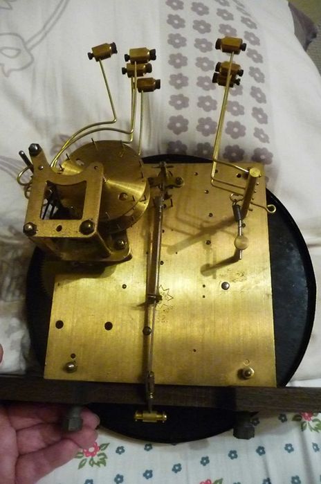 Piękny, duży zegar kwadransowy Junghans, sprawny,antyk, po renowacji