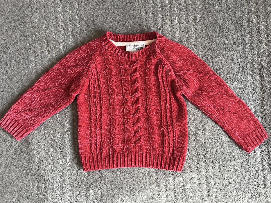 Sweterek na dziewczynkę r. 80-86