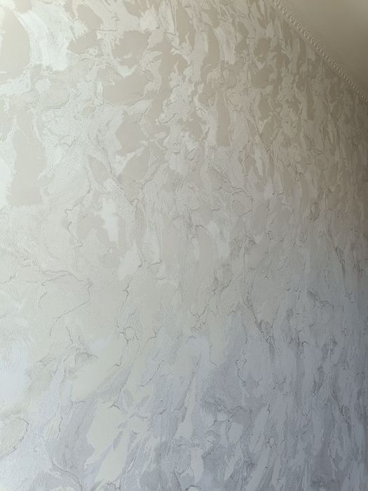 Поклейка обоев любой сложности