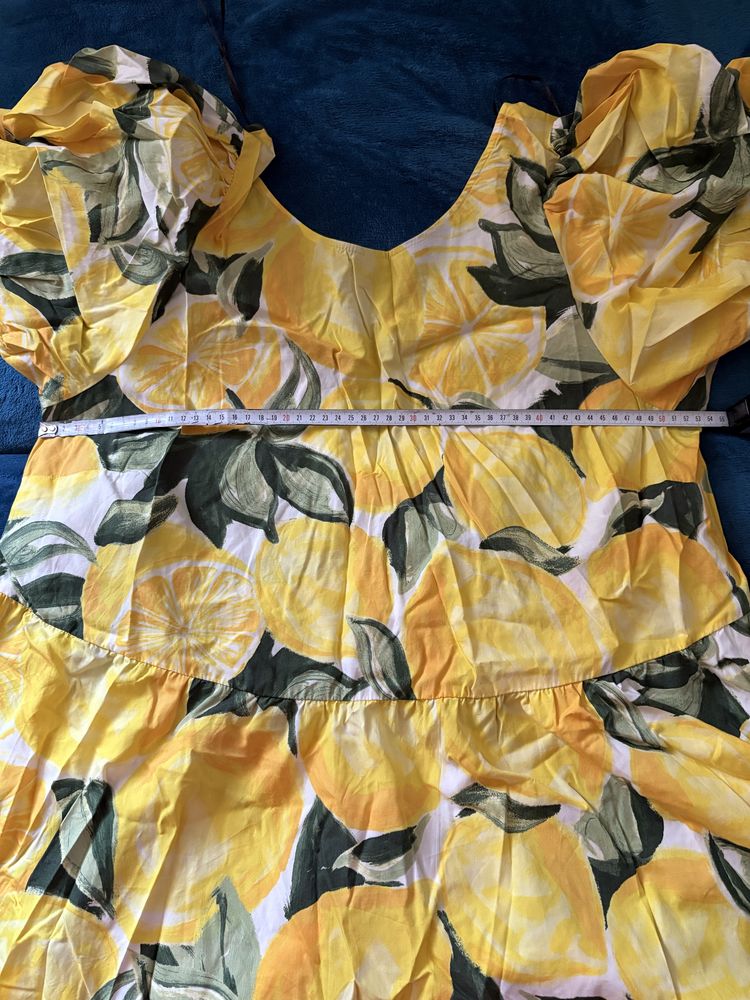 Sukienka w duże żółte cytryny H&M
