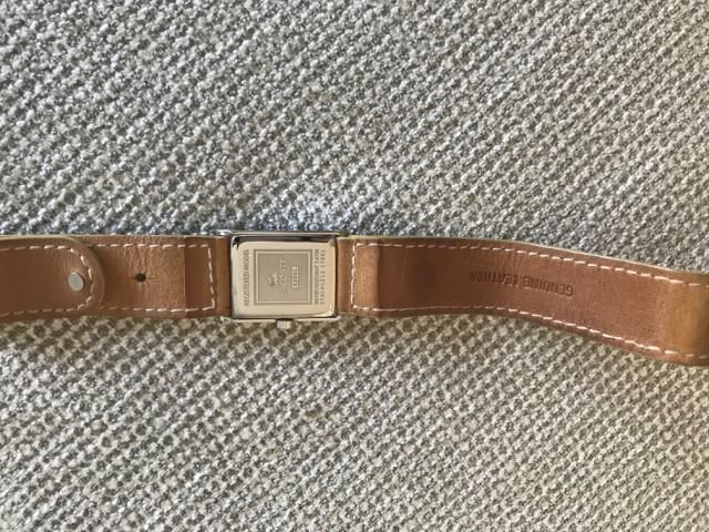 Relógio Lacoste em pele genuína