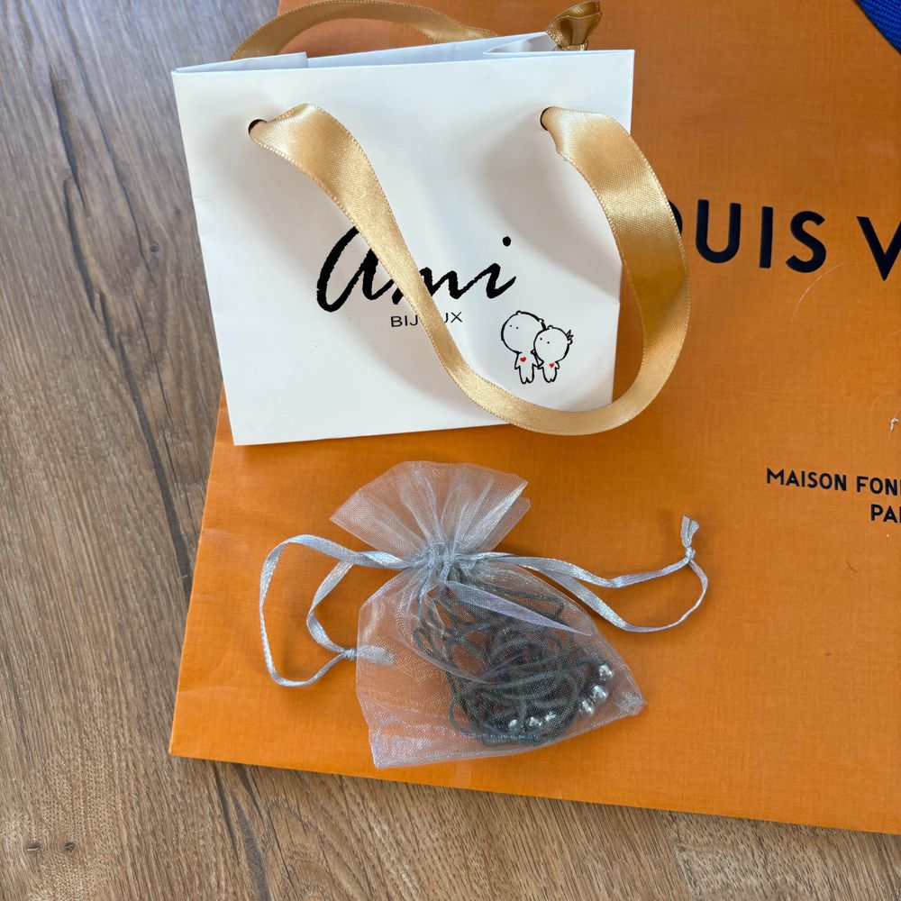 Naszyjnik damski chocker Ami Bijoux szary koraliki Pinterest old money