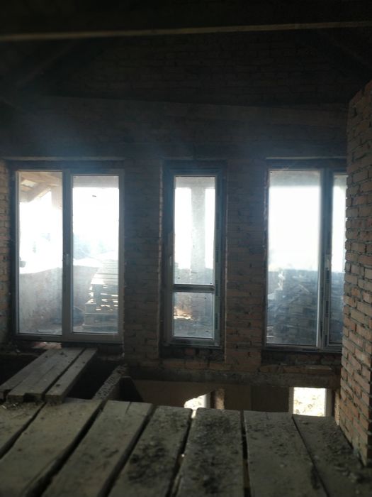 Продам незавершений приватний будинок