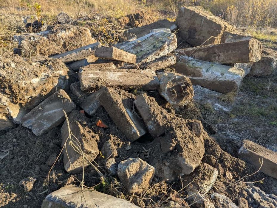 Oddam ziemię i gruz po cenie załadunku