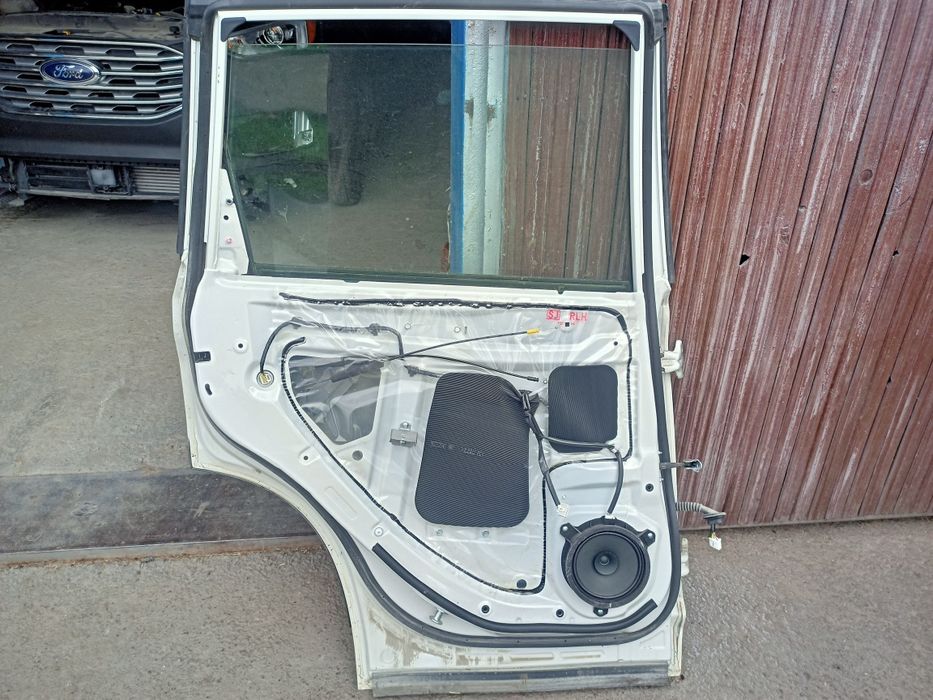 Двері Субару форестер 2019р,задні ліві