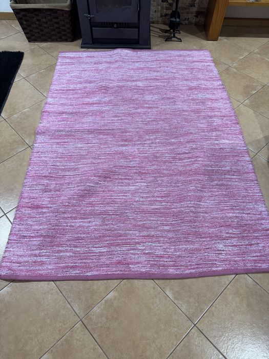 Carpete cor de rosa 195x135