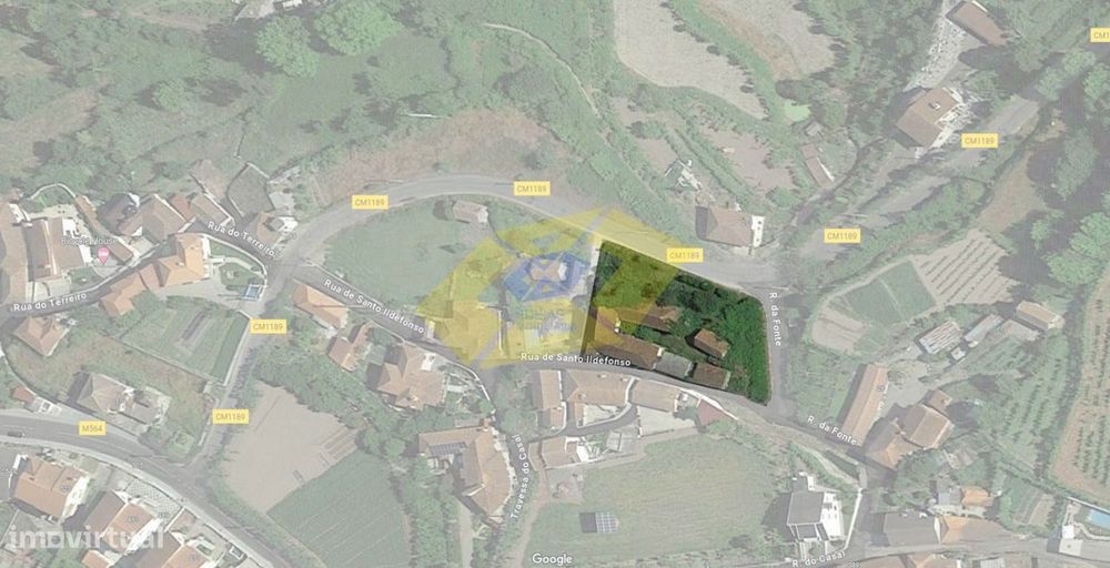 Moradia rústica T5 duplex em Vila Verde e Santão