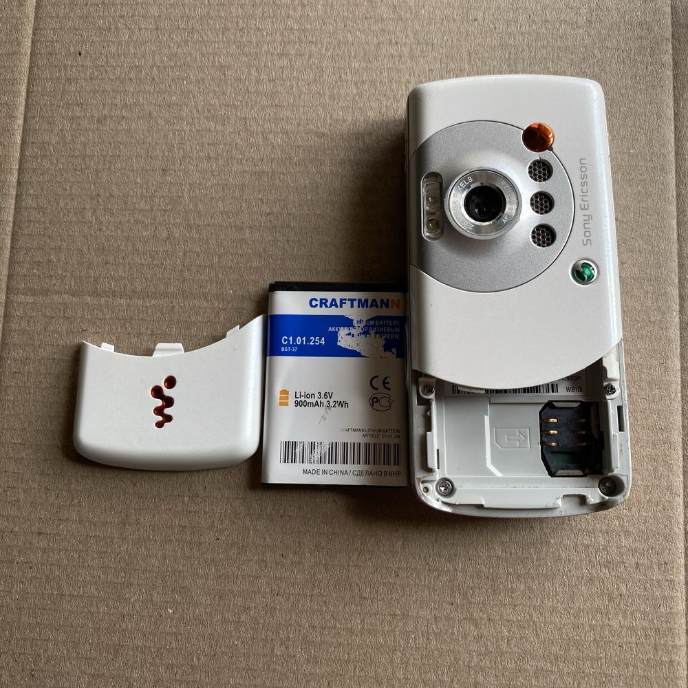 Телефон Sony Ericsson W810i Oxygen O2