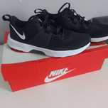Buty damskie sportowe Nike 38.5