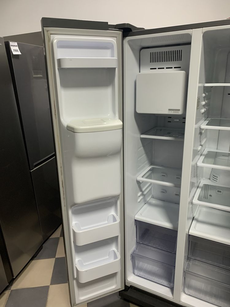 Холодильник Samsung Side-By-Side 414