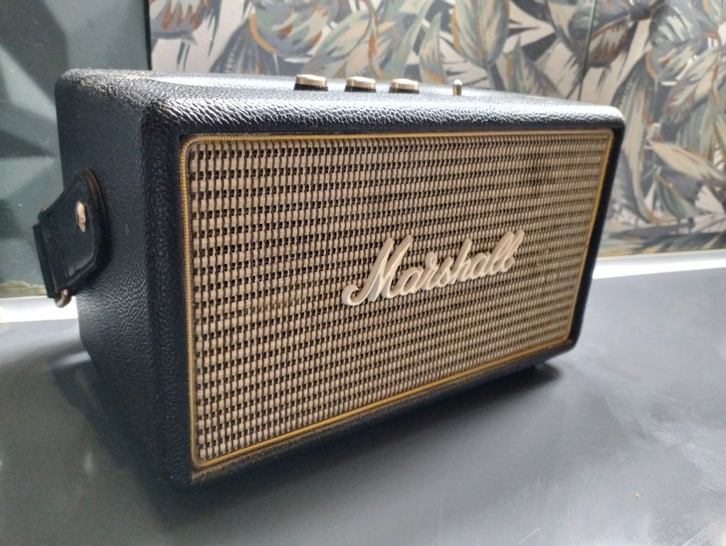 Coluna bluetooth da Marshall