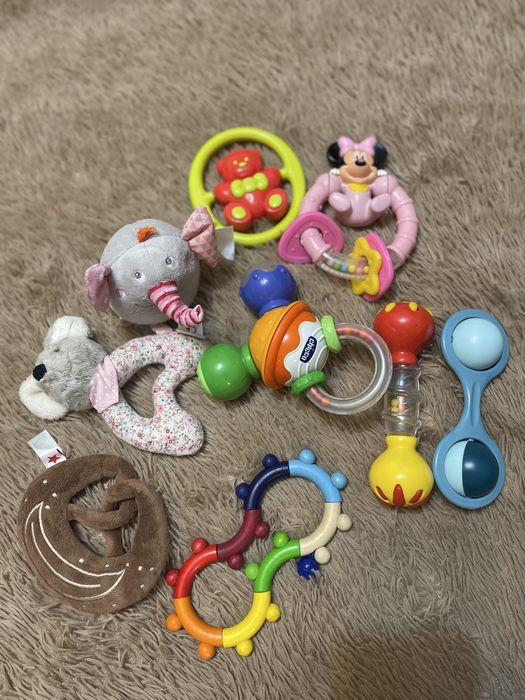 Набір іграшок (цокотушки, гризунці)