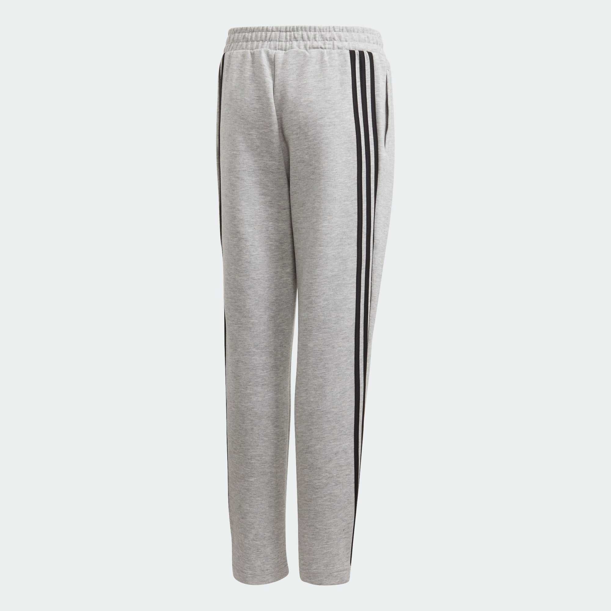 Штани Adidas Manchester United 3-Stripes Tapered