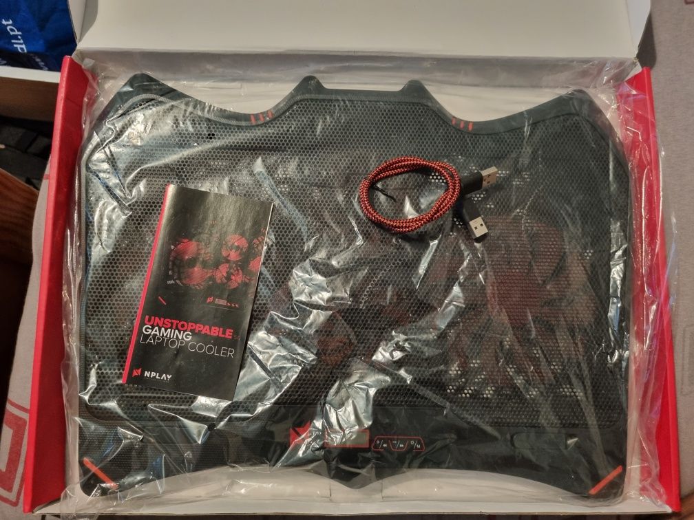 Laptop cooler (Nplay)
