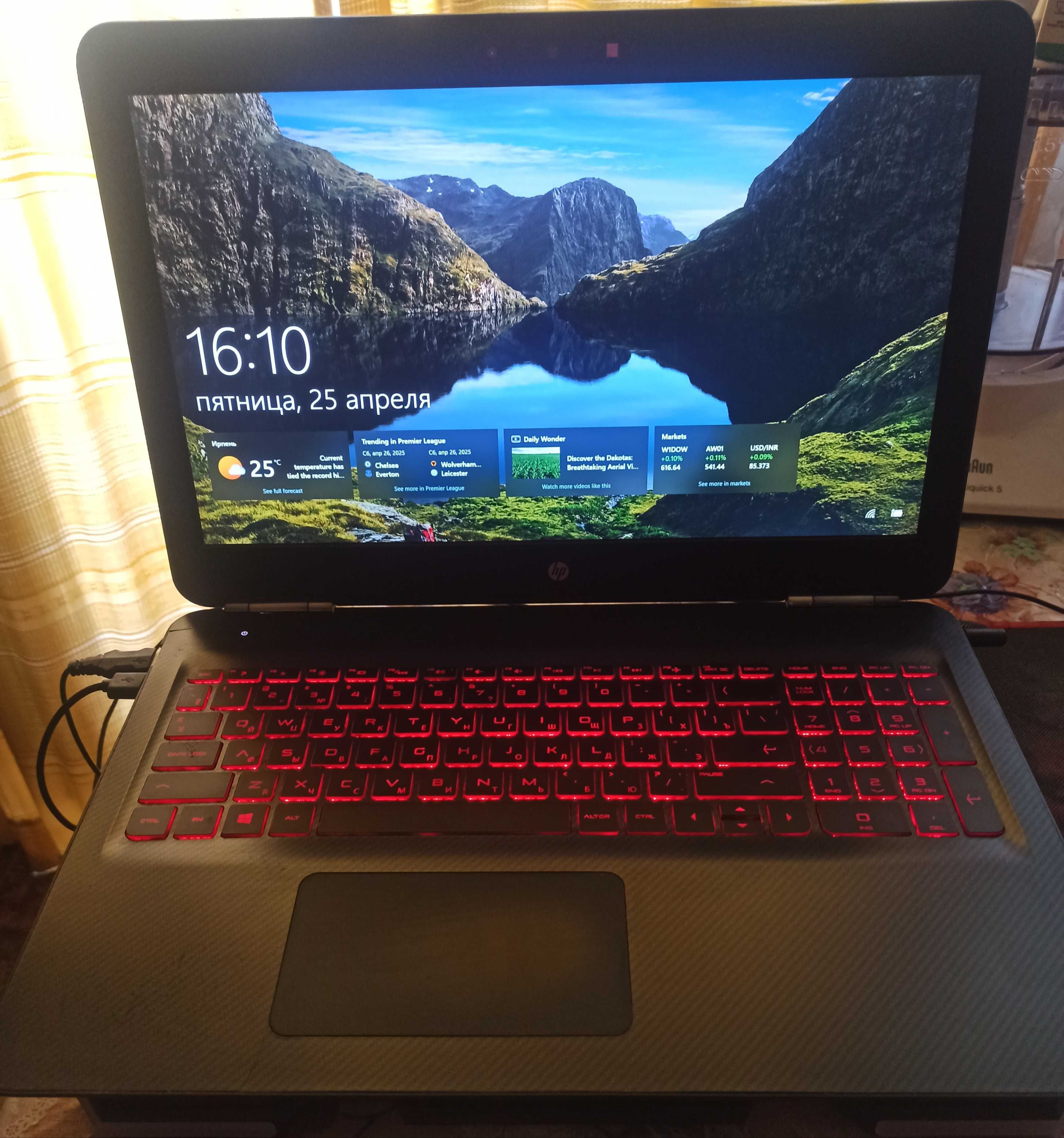 Игровой ноутбук Omen by HP laptop 15 ax008ur