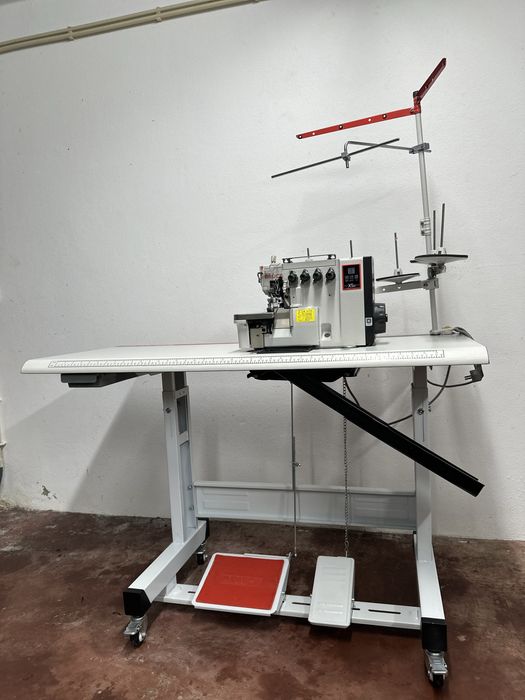 Maquina corte e cose bruce ponto de segurança