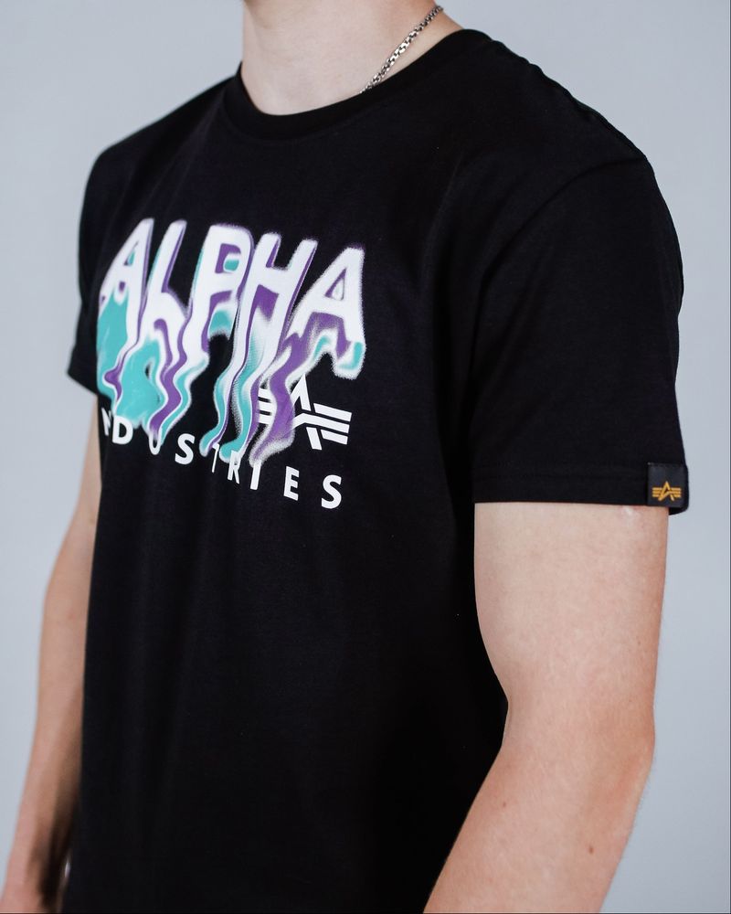 Футболка Alpha Industries Nebula • Оригінал з Європи • S, M, L, XL