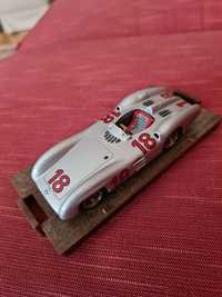 Modelo 1/43 Mercedes W196