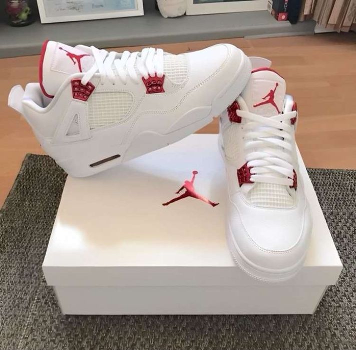 Jordany 4 metalic red