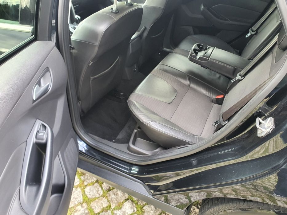 Ford focus sport tourer titânio X versão rara