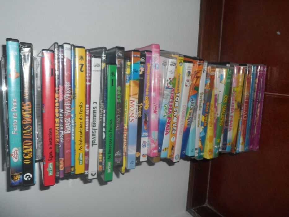 Mais de 50 DVDS diversos