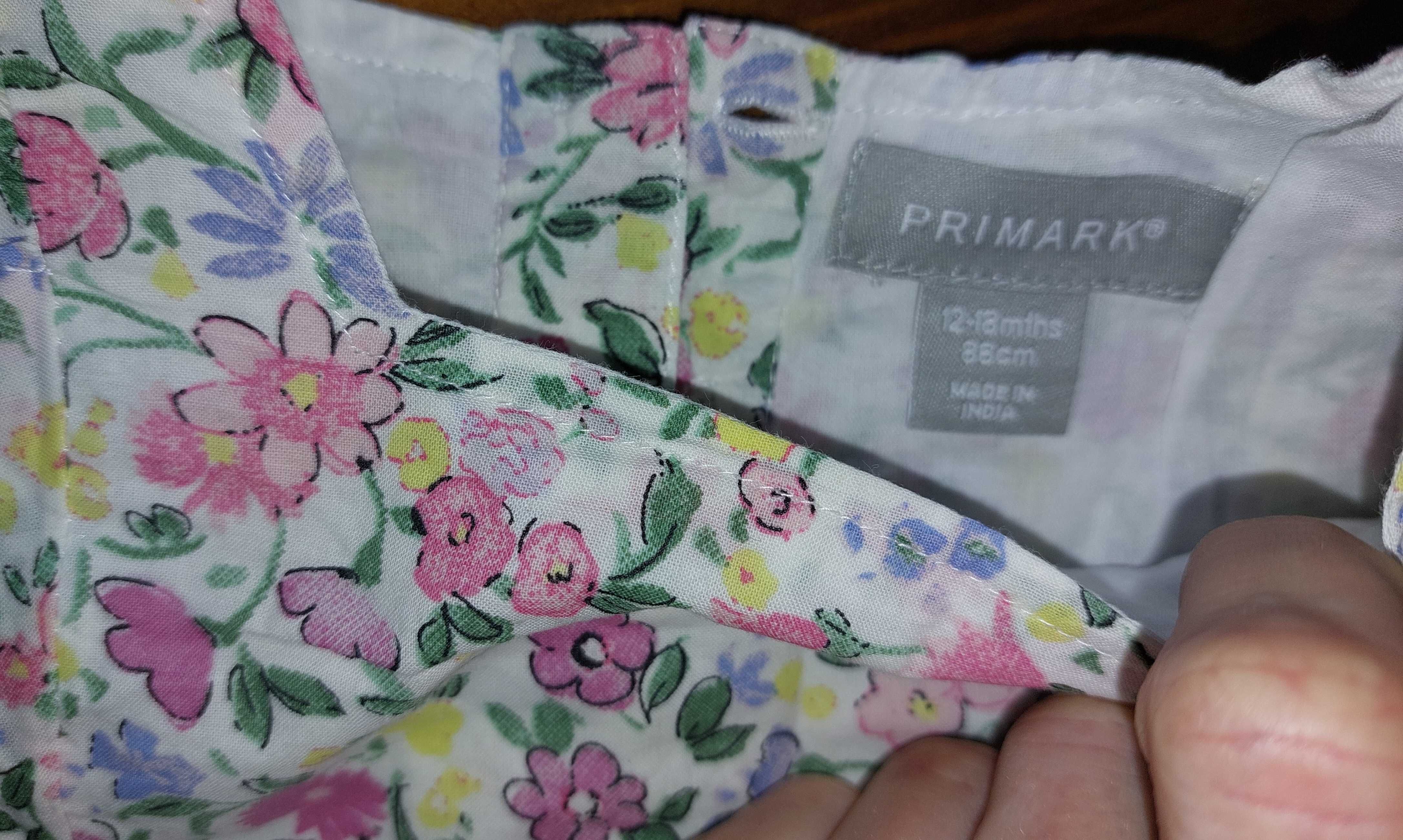 Primark, Bluzka dziewczęca, w kwiatki, koronki, rozmiar 86