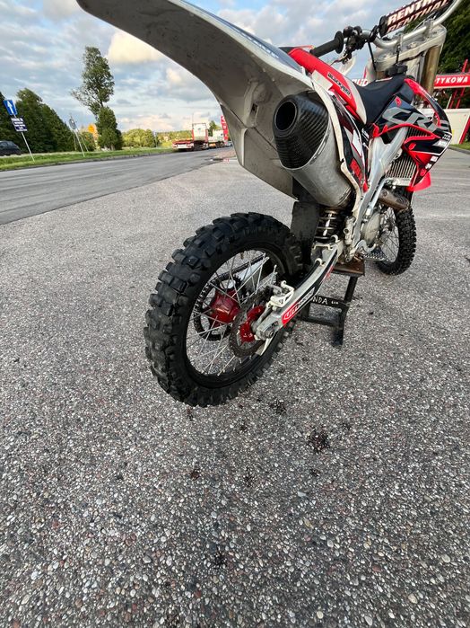 Honda crf 250 r.