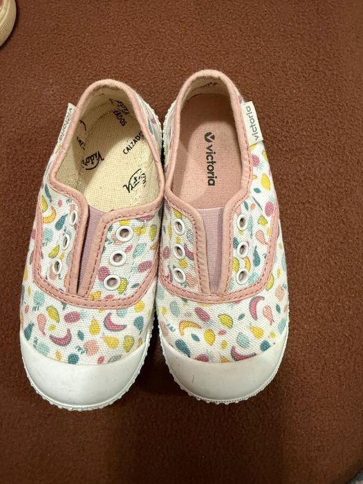 Vendo ténis para menina