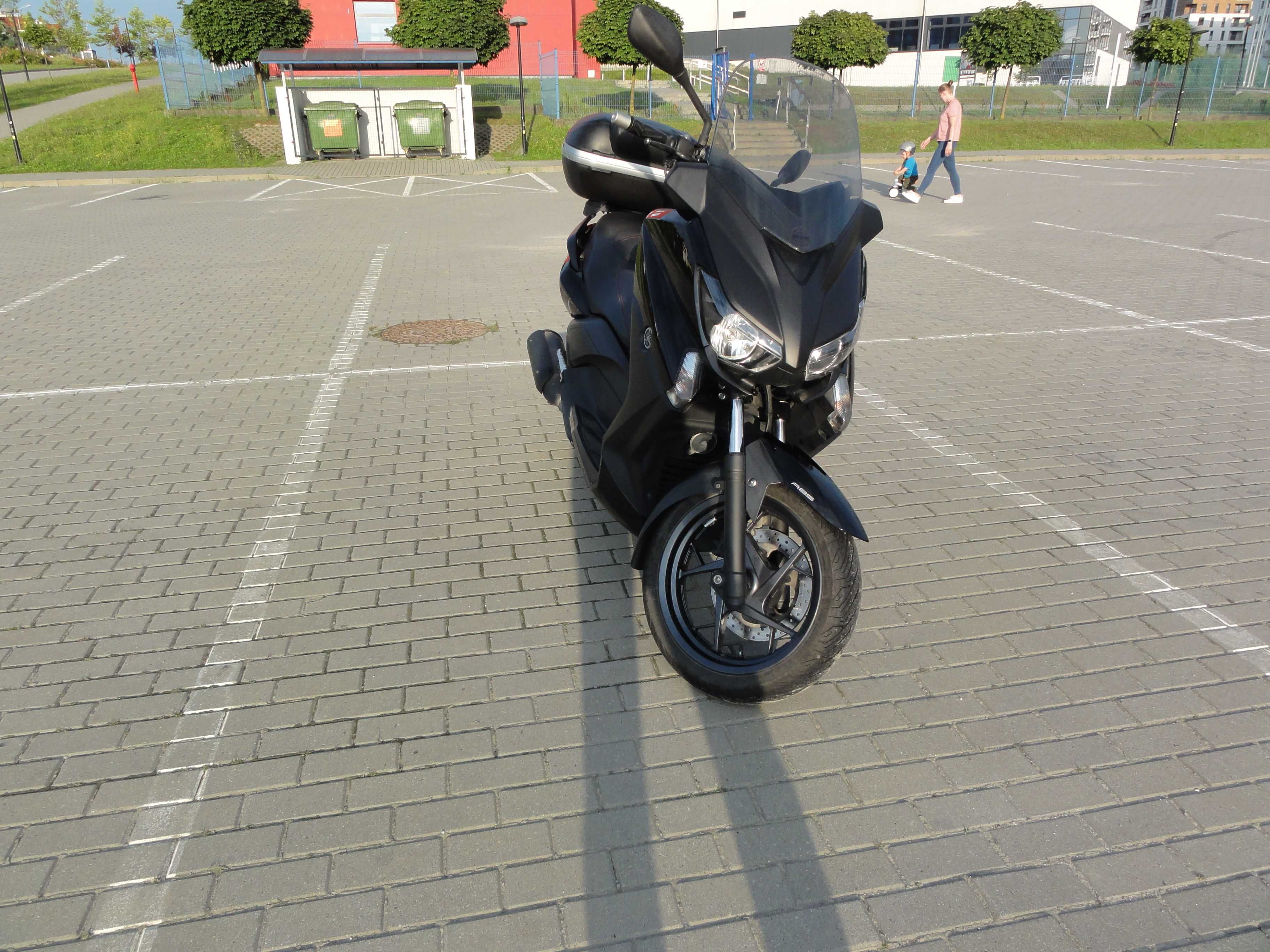 Yamaha X-Max 250