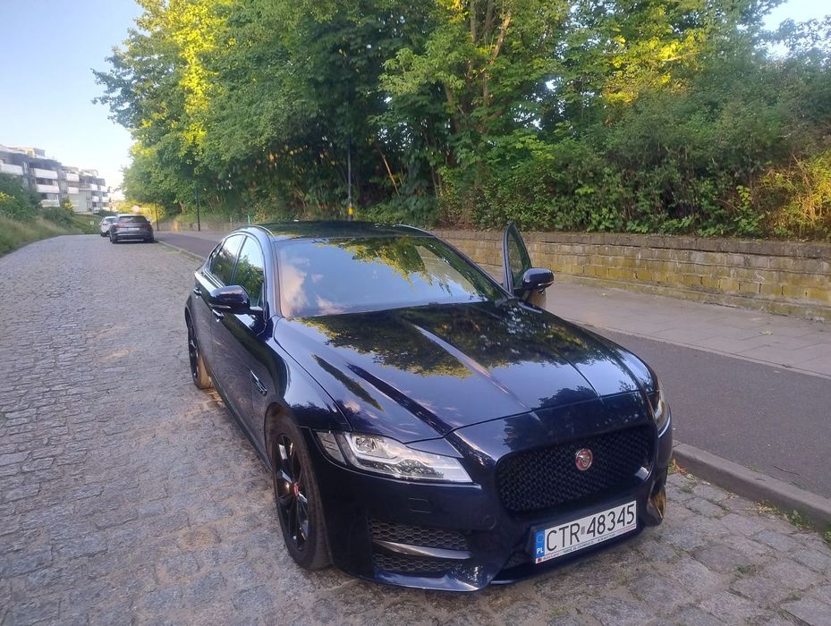 Jaguar XF Sprzedaż