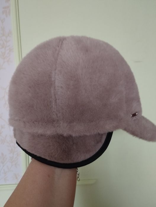 Кепка з штучного хутра