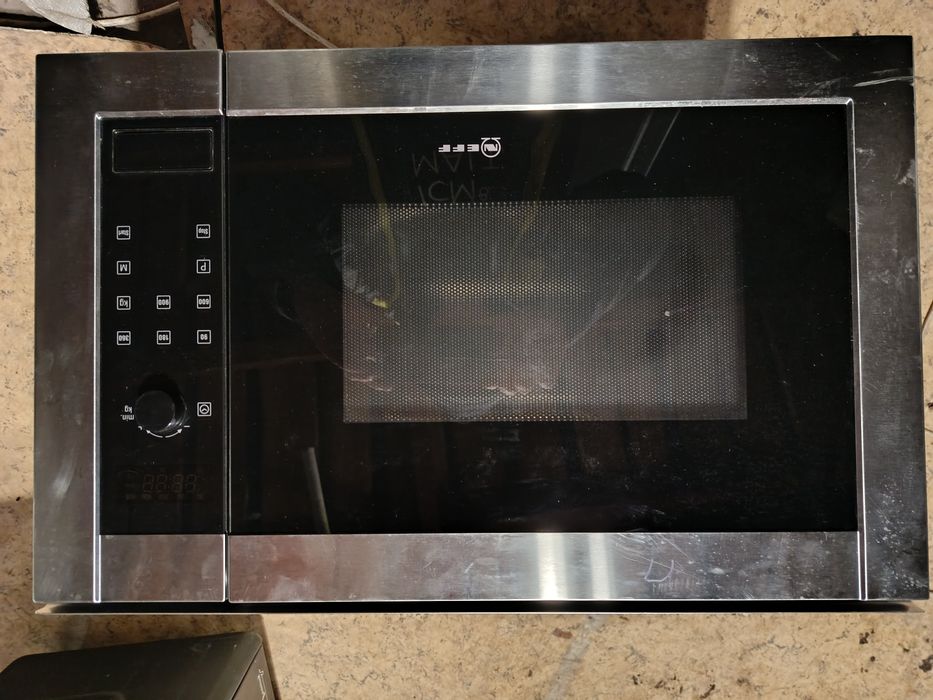 Мікрохвильовка вбудована під забудову духовка встроенная микроволновка