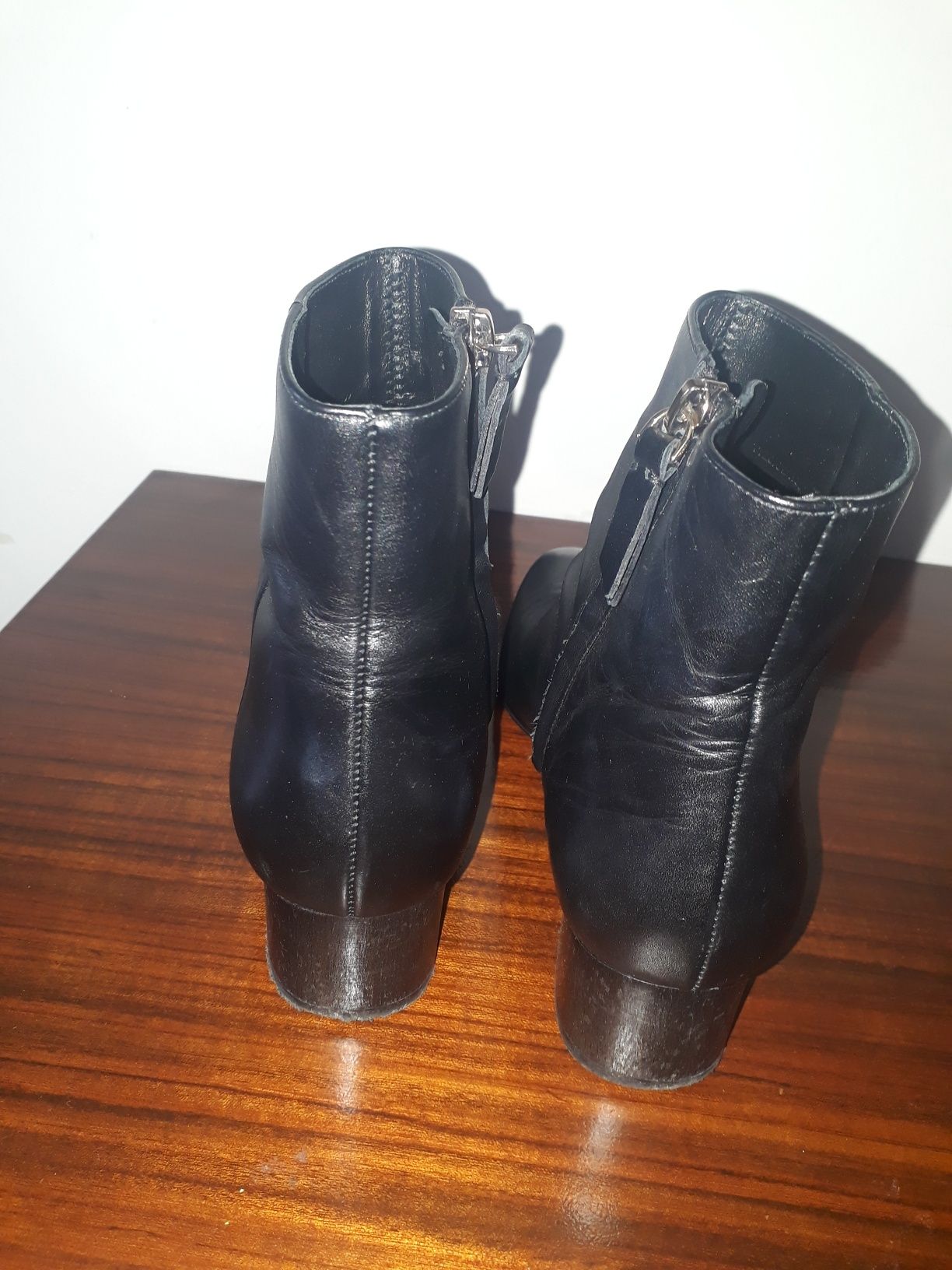 Botins pretos Massimo Dutti 36