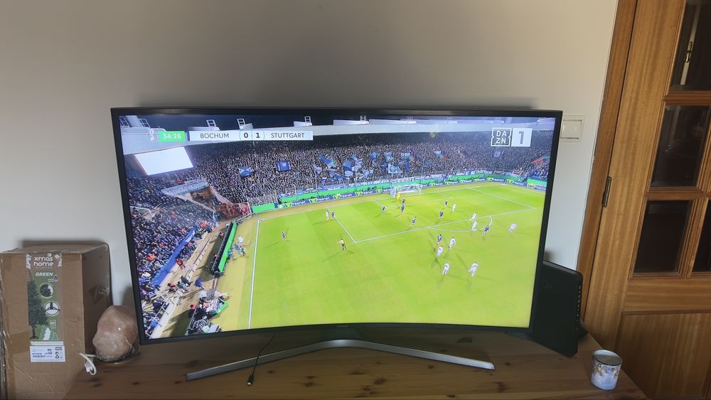 Smart TV Samsung curva 4K UHD