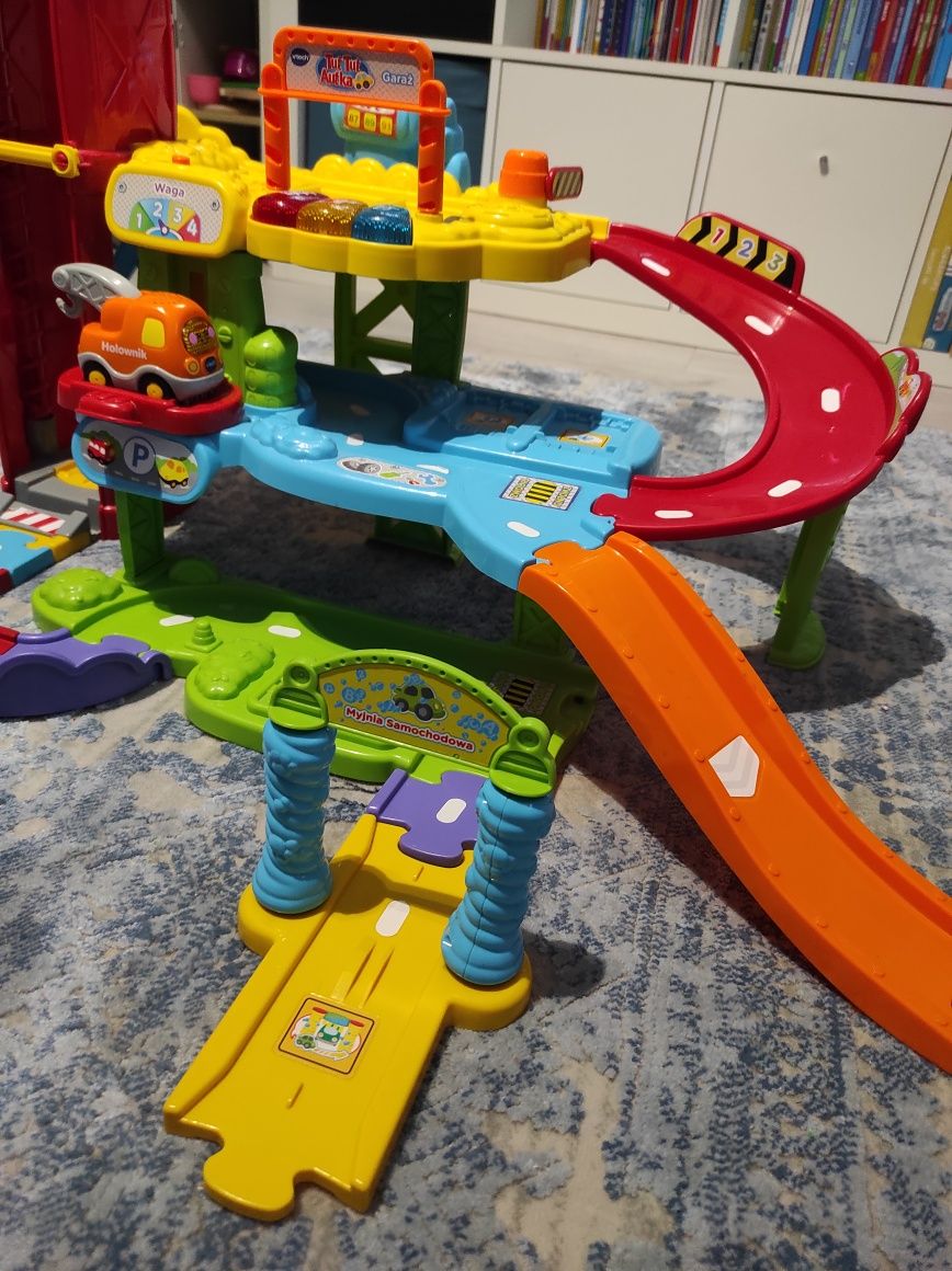 Tut Tut Autka Vtech Garaż w języku polskim