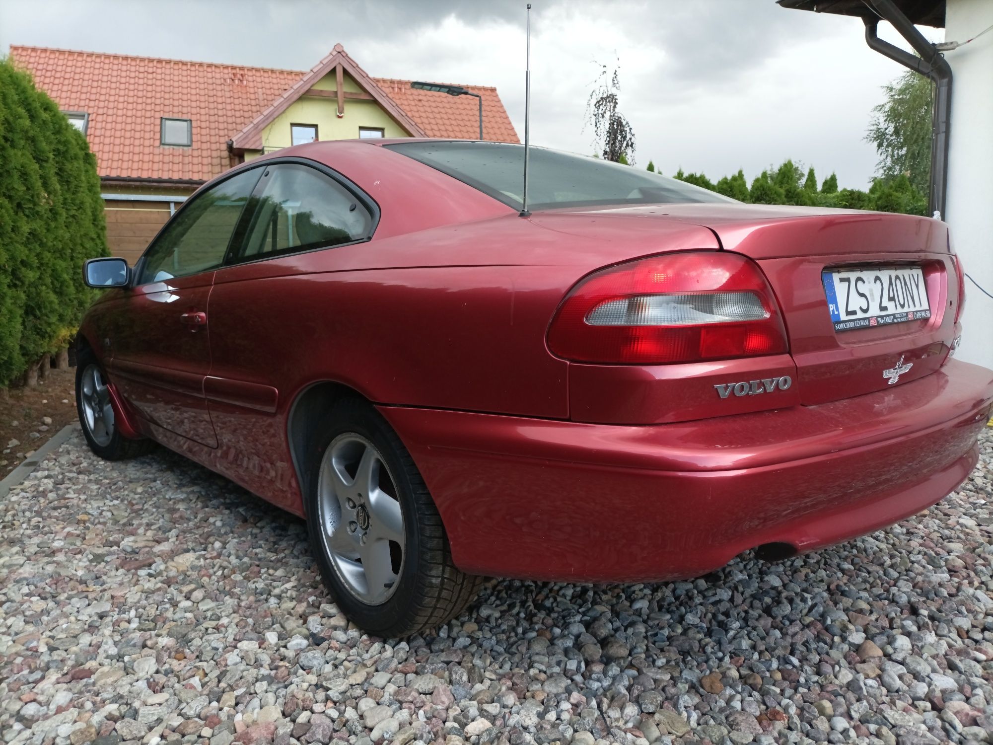 Volvo C70 2.4 170 KM  pełne wyposażenie LPG