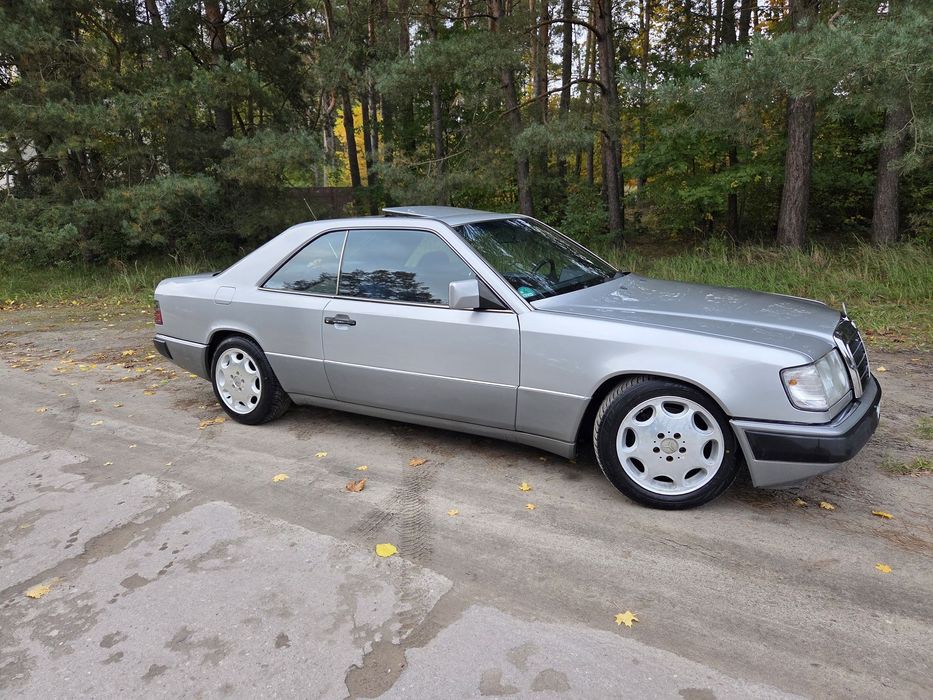 Mercedes-Benz W124 (1984-1993) W124 coupe niski przebieg