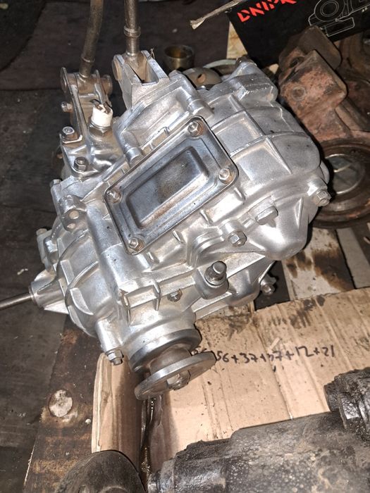 Роздатка Нива 2121