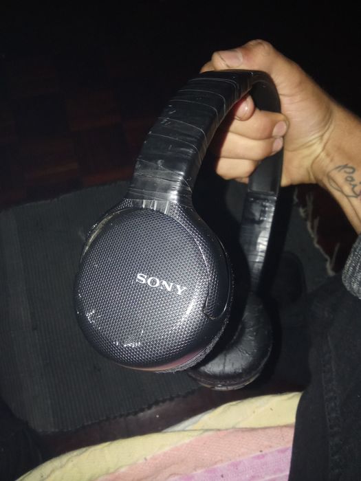 Vendo fones da sony