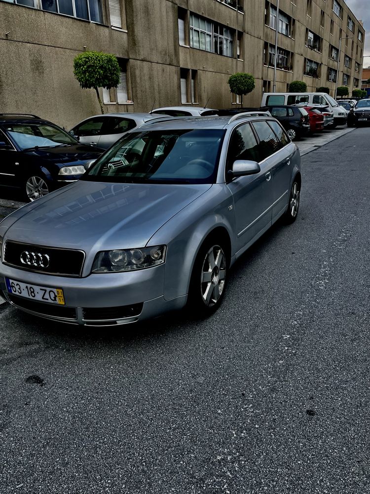 Audi a4 s line avant