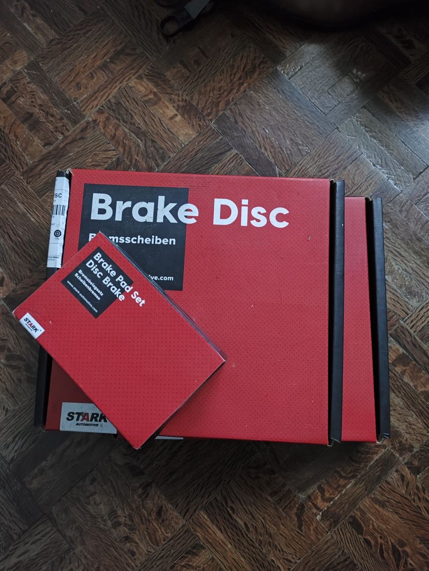 Discos e pastilhas de travão, 106 e Saxo