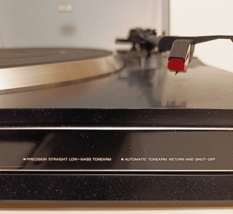 Програвач вінілу FISHER Stereo Turntable MT 715