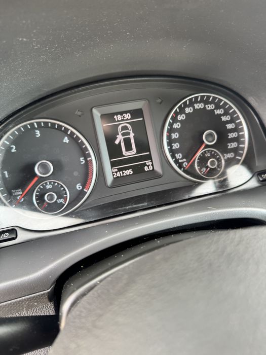 Sprzedam VW Caddy 2010r 1.6tdi
