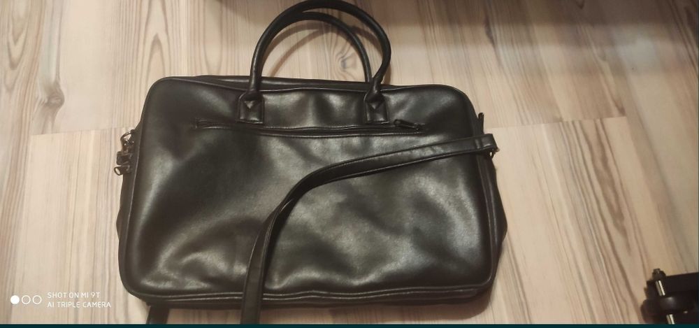 ФІРМОВА шкіряна сумка для документів ноутбука НЕУБІВАЄМА. Шара!_