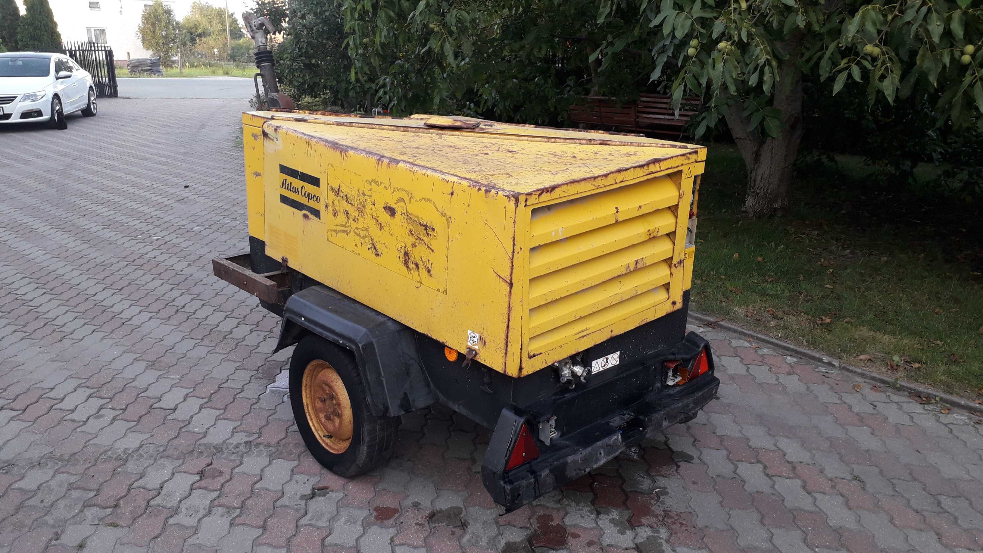 Atlas Copco XAS 66 sprezarka srubowa spalinowa DEUTZ F3M 1011F kompres