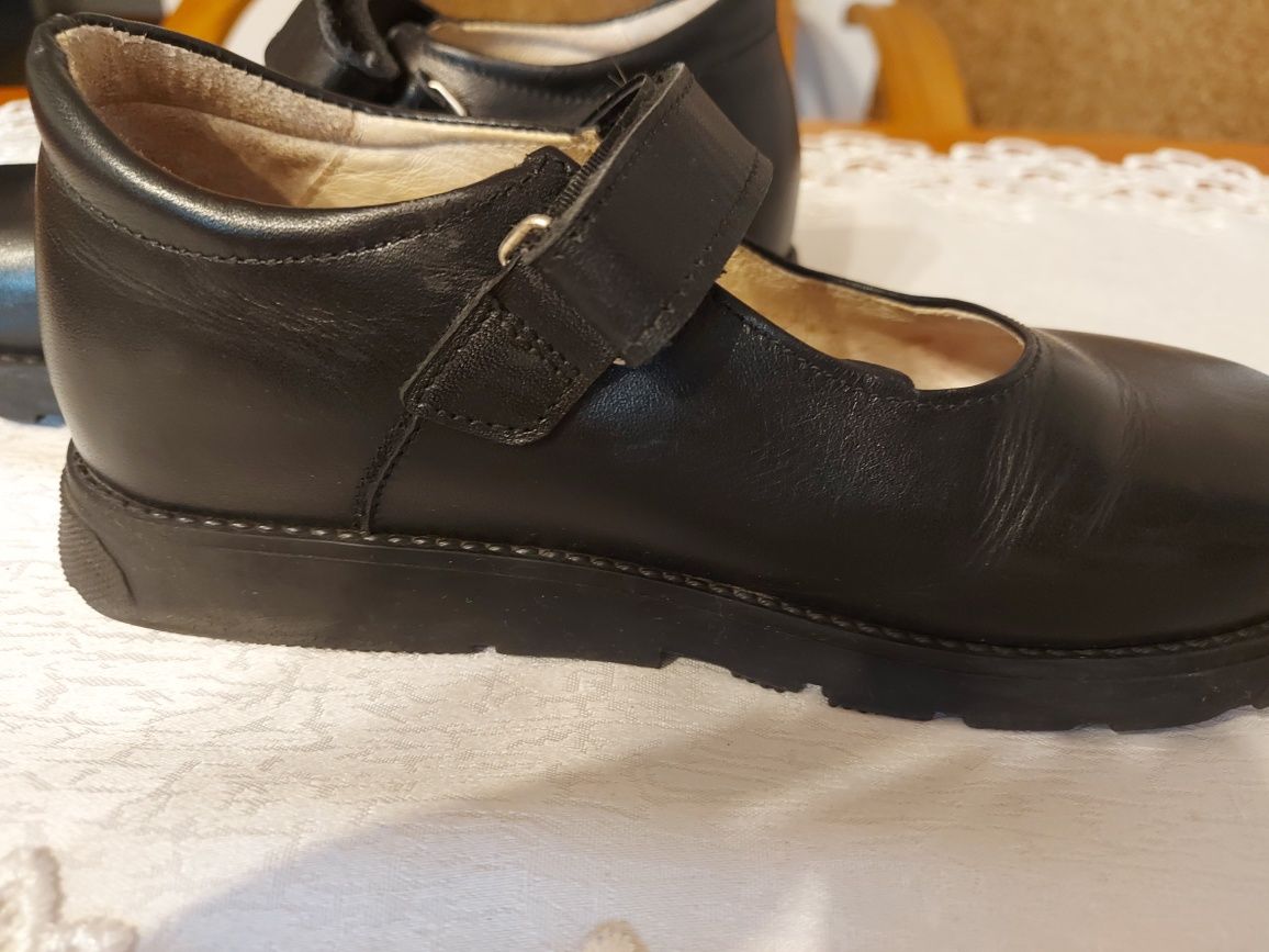 Buty profilaktyczne dziewczęce Memo 34
