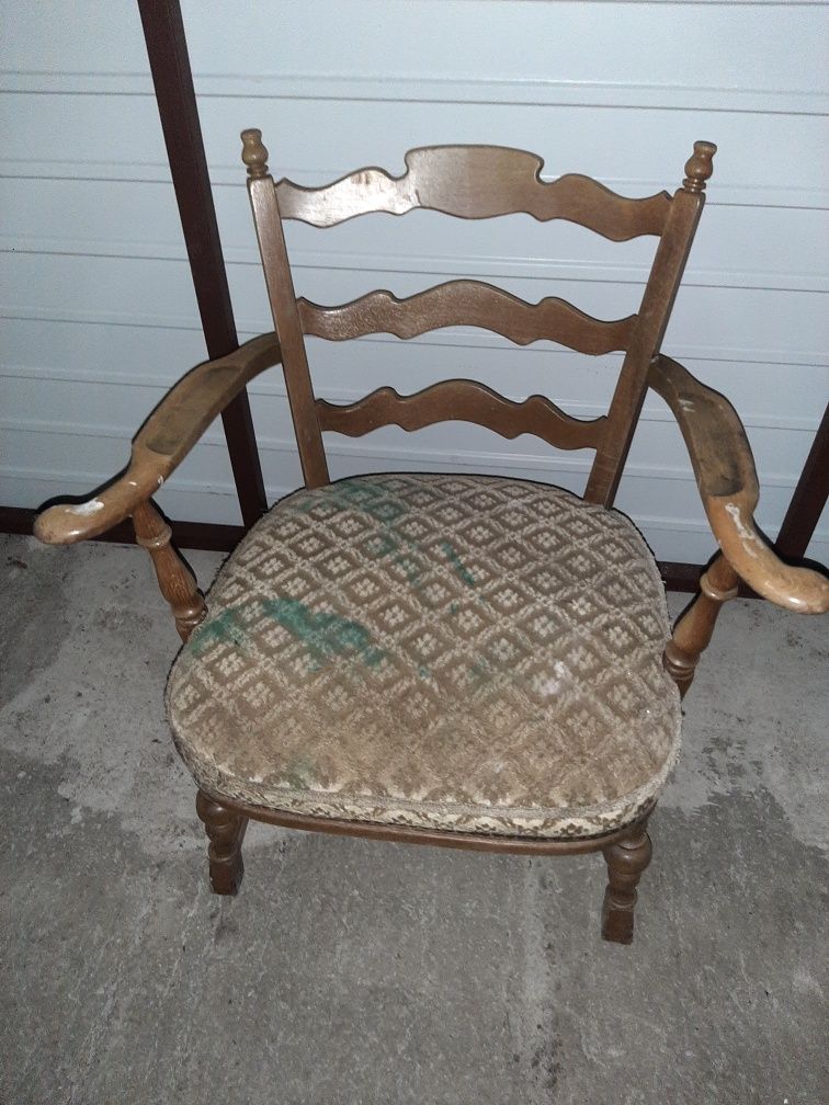 fotel antyk prl/stary fotel  prl/krzeslo prl/krzesla prl