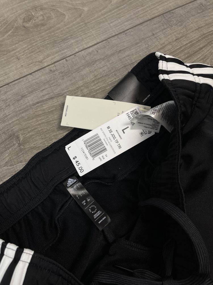 Спортивні штани  adidas  м 3s jog tp tri h46105