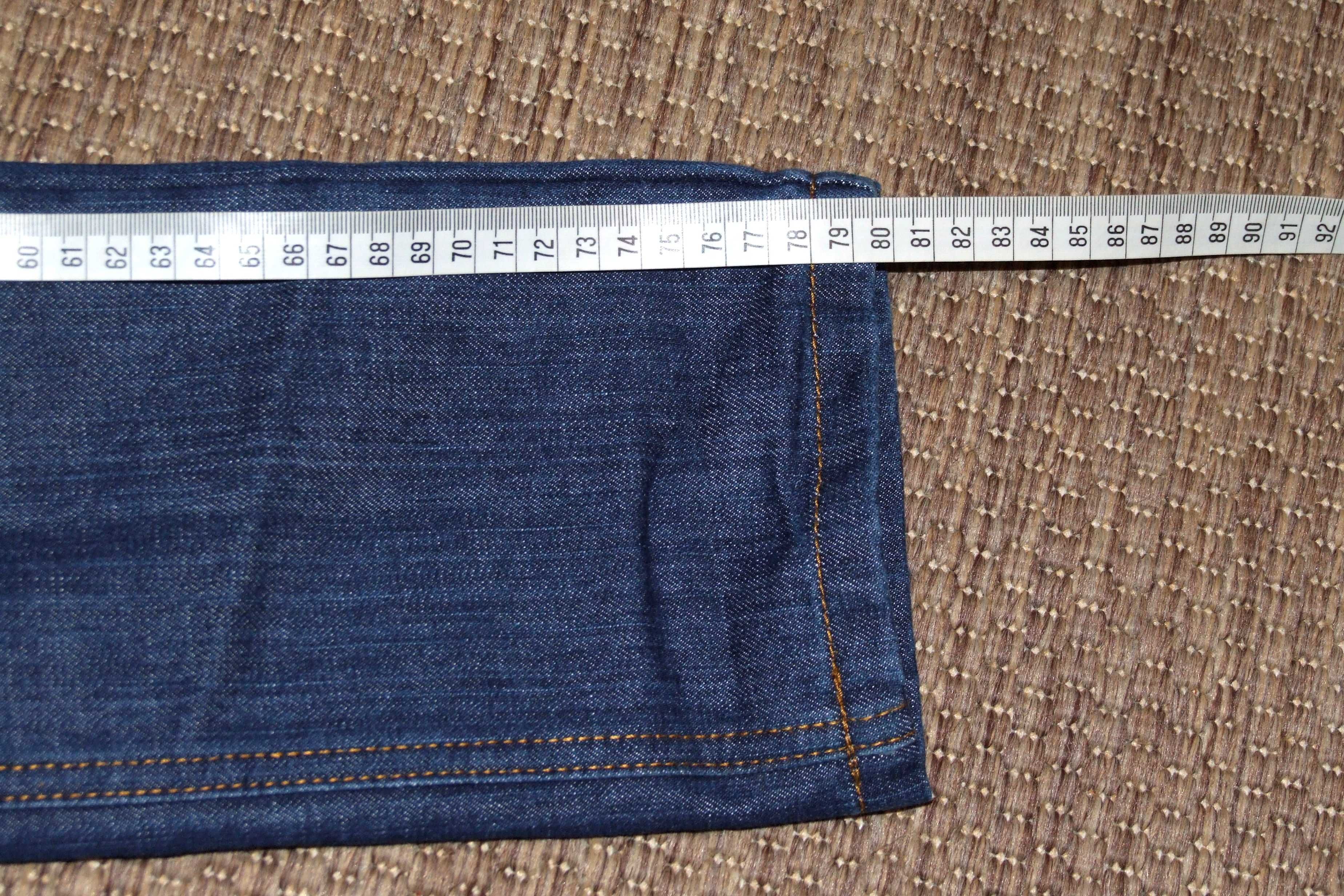 Spodnie jeans rozm. 128